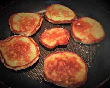 How to make pancakes | Healthy pancakes | Whole wheat pancakes | Oatmeal pancakes | mindfulpoints.com